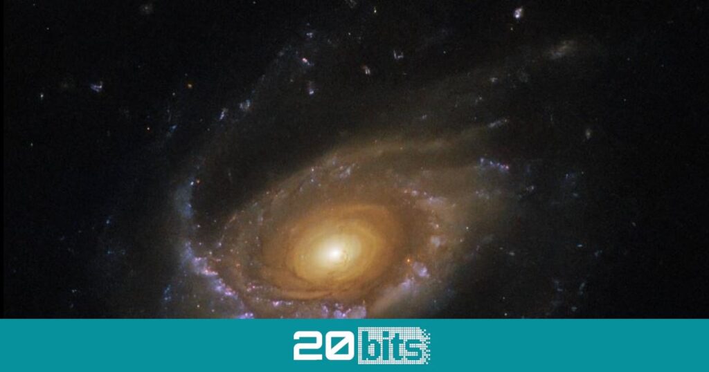 Le télescope Hubble capture une image stupéfiante d’une galaxie à la dérive