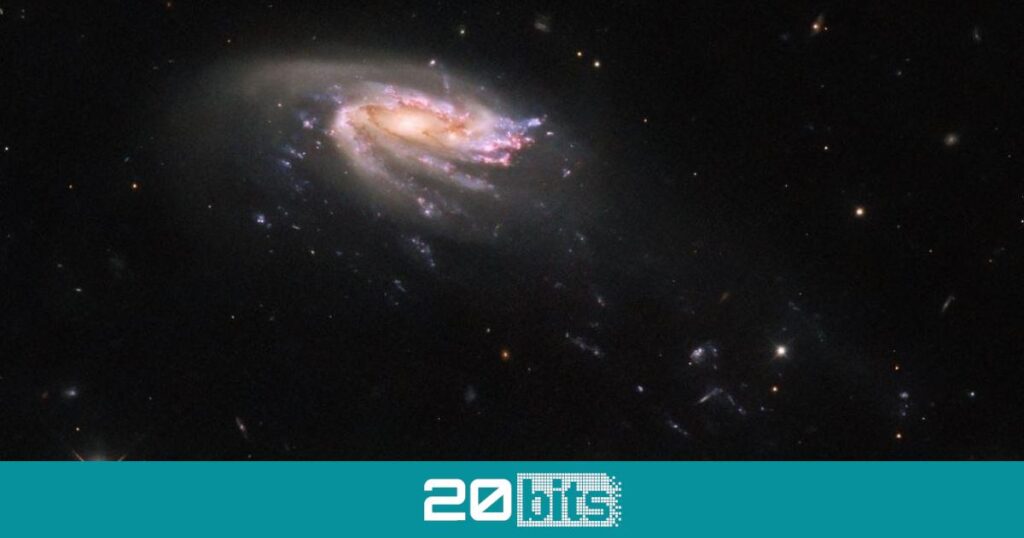 Le télescope Hubble prend une photo stupéfiante d’une « galaxie méduse » dans l’abîme cosmique
