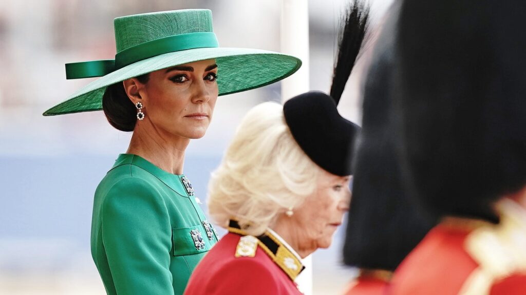 Kate Middleton porte du vert émeraude (avec un message) lors du défilé Trooping the Colour 2023