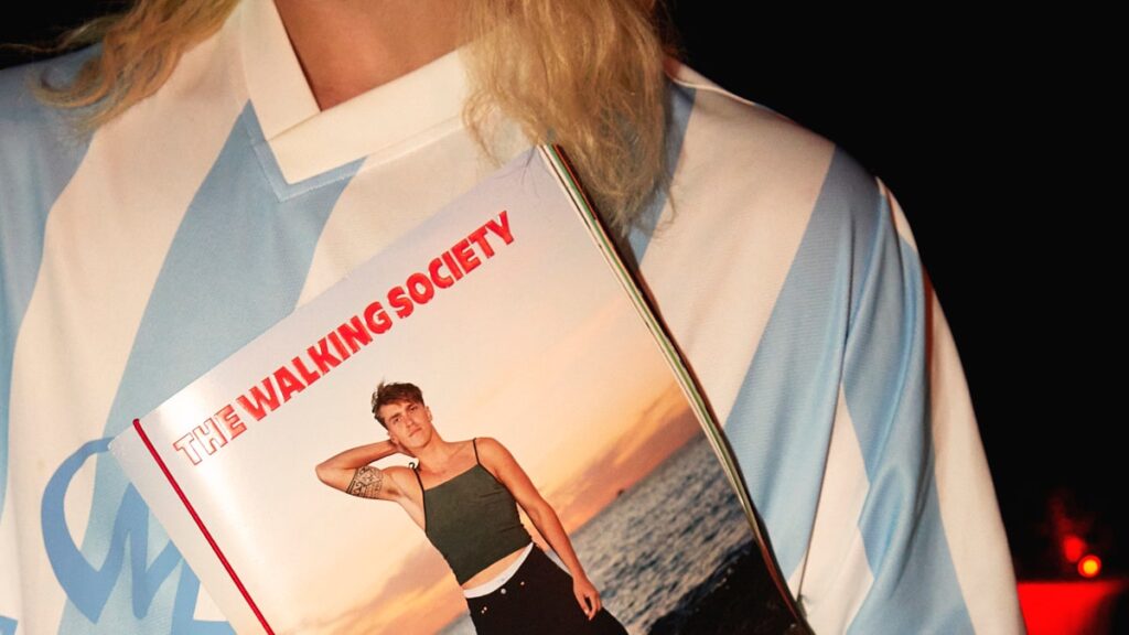 The Walking Society Magazine Numéro 15 : La fête des campeurs à Ibiza