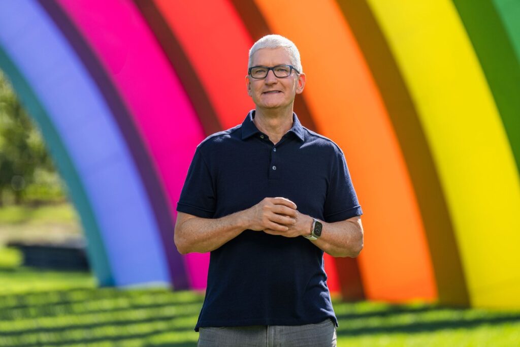 Tim Cook déclare qu’Apple va « innover » dans le domaine de la GenAI cette année